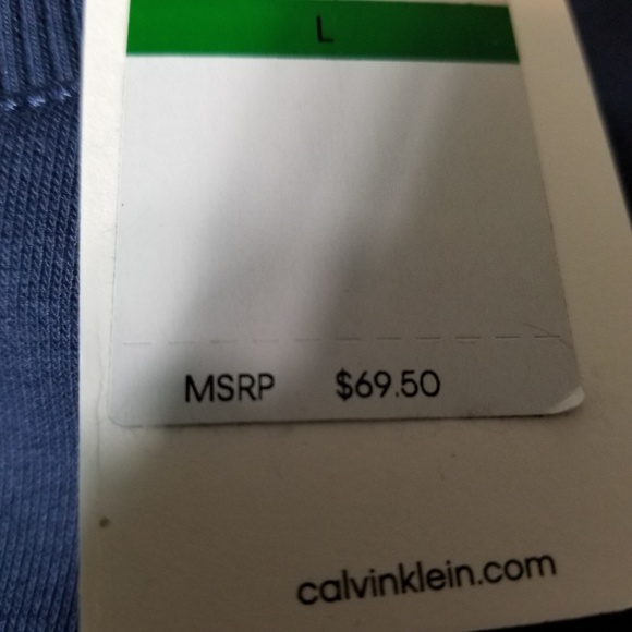 Calvin Klein Sweater - Picture 7 of 7